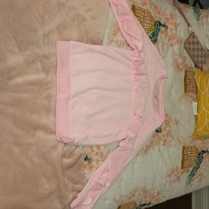 This is a long sleeve sweater!!